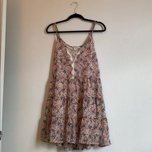 NEW floral & lace dress